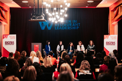 Women-in-Restaurant-Leadership_February-29-2024_Keynote-The-Women-of-Whataburger_by-Nathan-Zucker_NZ3_3498